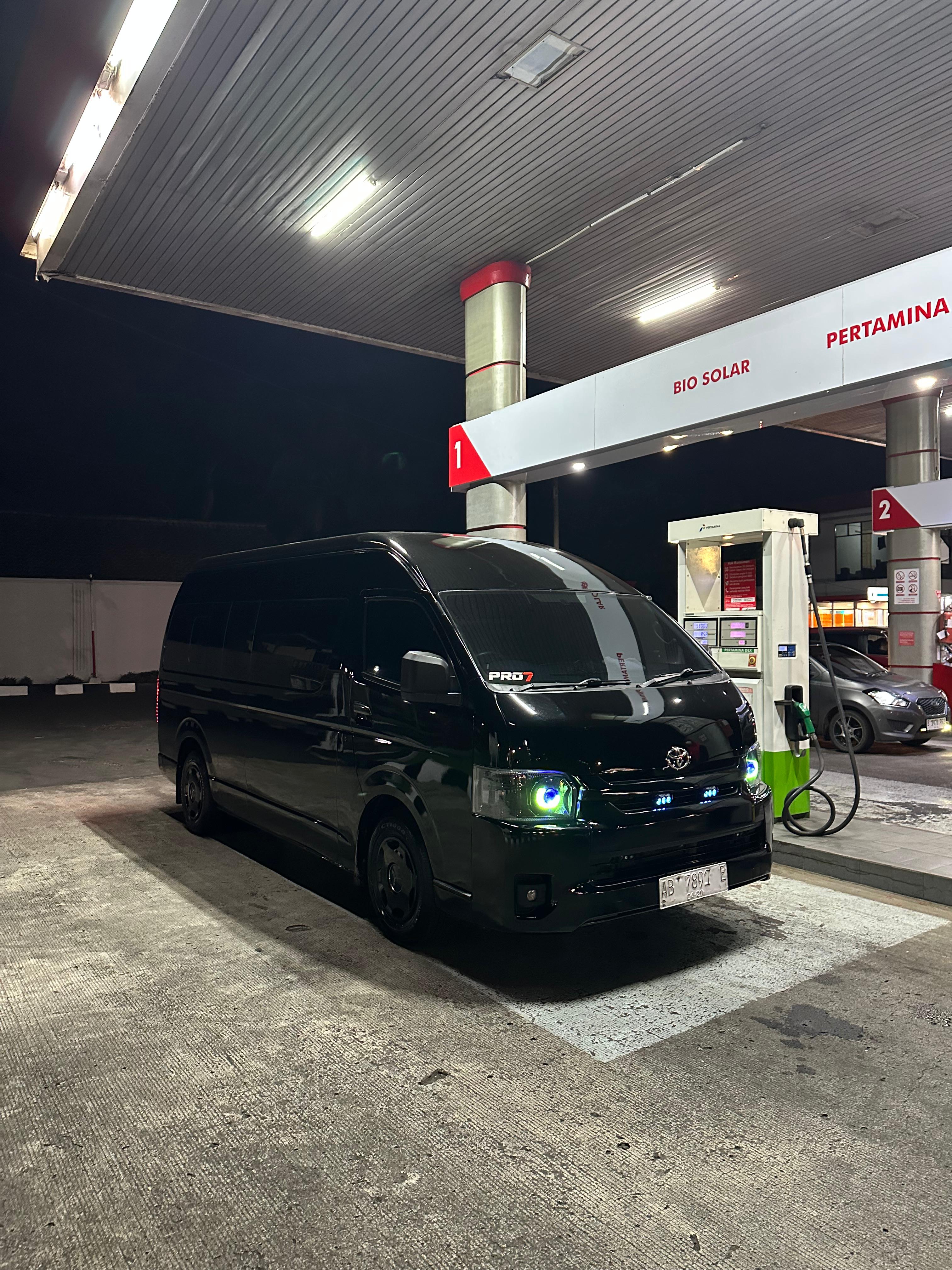 Harga Rental Hiace Ciamis Terbaru 2026, Solusi Nyaman untuk Wisata dan Perjalanan Rombongan